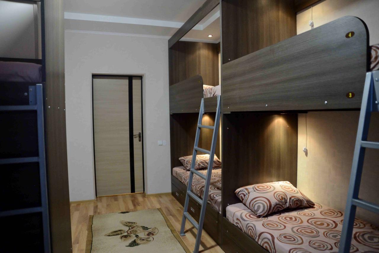 Rivne Hostel 外观 照片