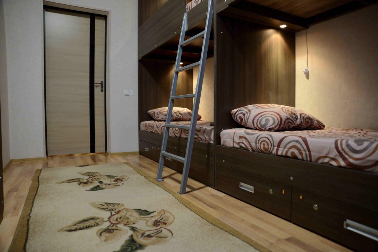 Rivne Hostel 外观 照片